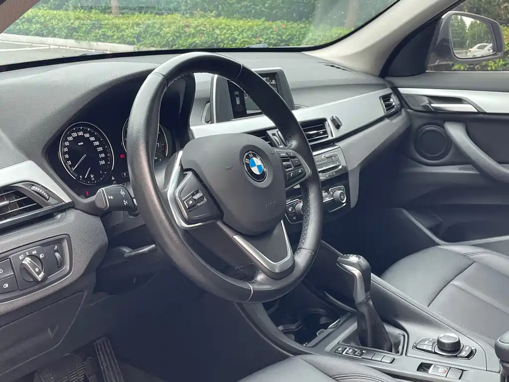 BMW X1 2019 — фото 10