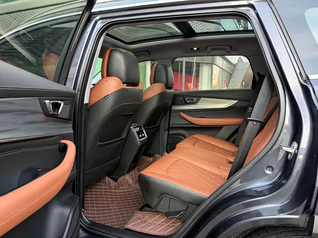 Chery Tiggo 8 PLUS 2022 — фото 10