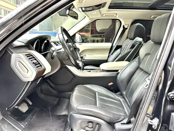 Land Rover Range Rover Sport 2016