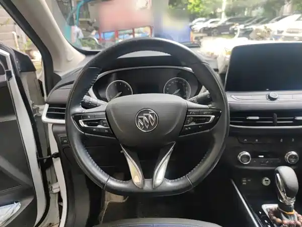 Buick Encore 2021