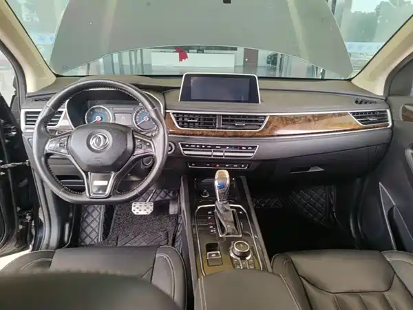 Dongfeng Scenery 580 2018