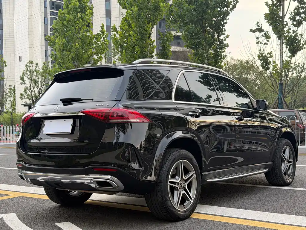 Mercedes-Benz GLE 2020 — фото 7