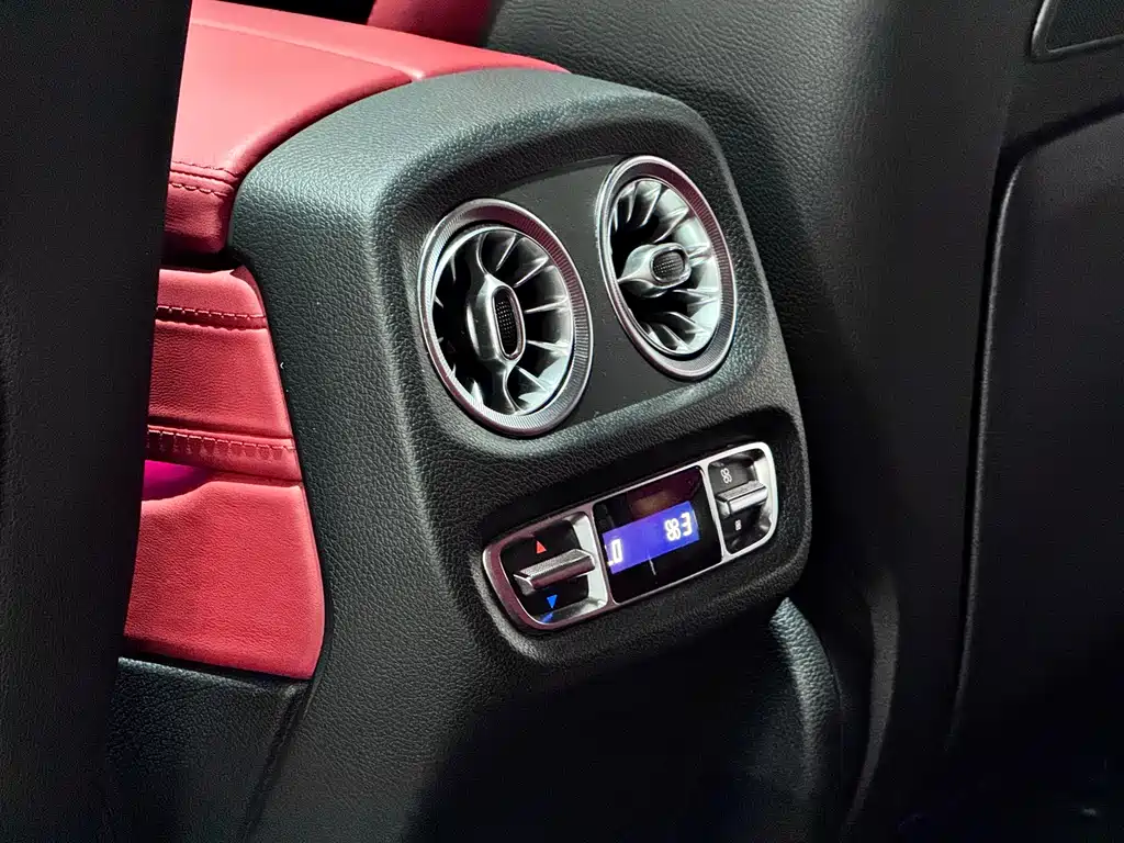 Mercedes-Benz G-Class AMG 2023 — фото 39
