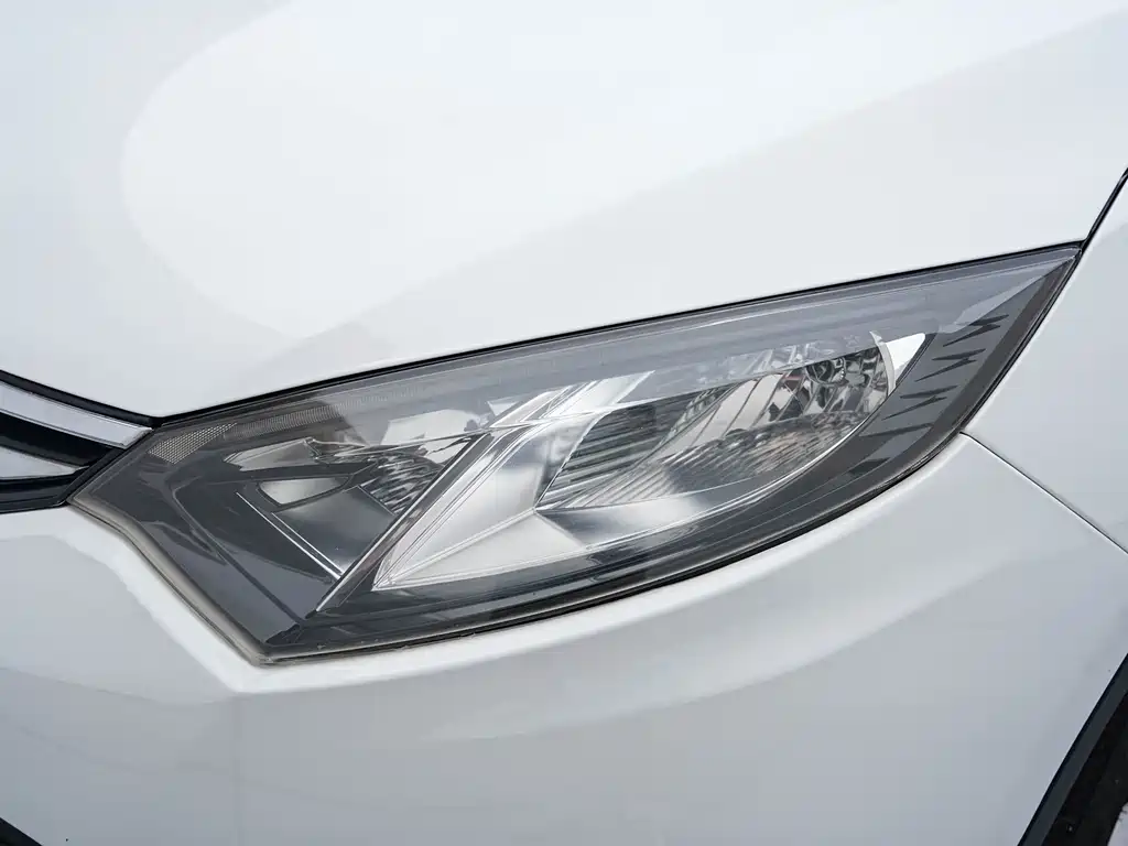 Changan Eado XT 2017 — фото 14