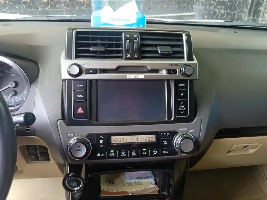 Toyota Prado 2016 — фото 13