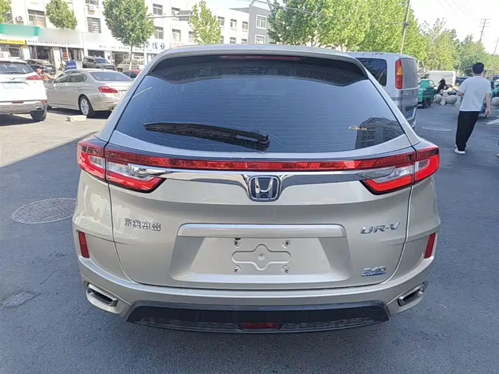 Honda UR-V 2017 — фото 6