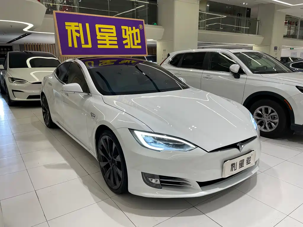 Tesla Model S 2021 — фото 2