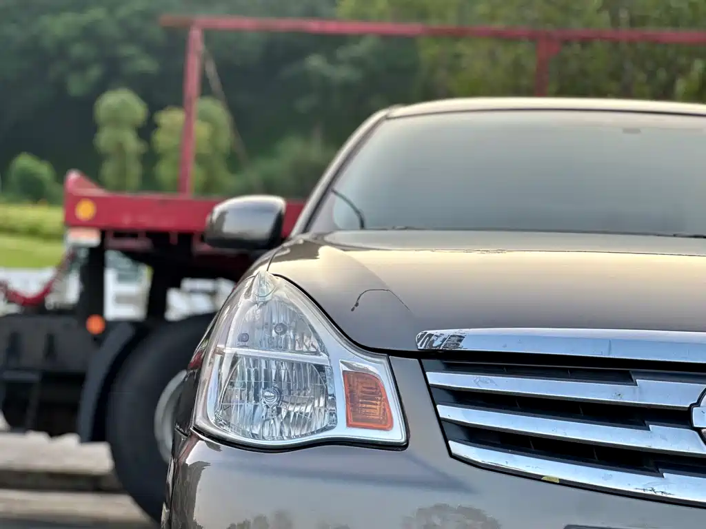Nissan Sylphy 2010 — фото 14