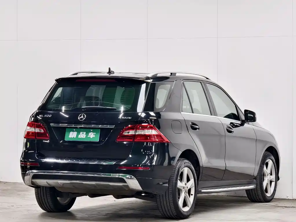 Mercedes-Benz M-Class 2014