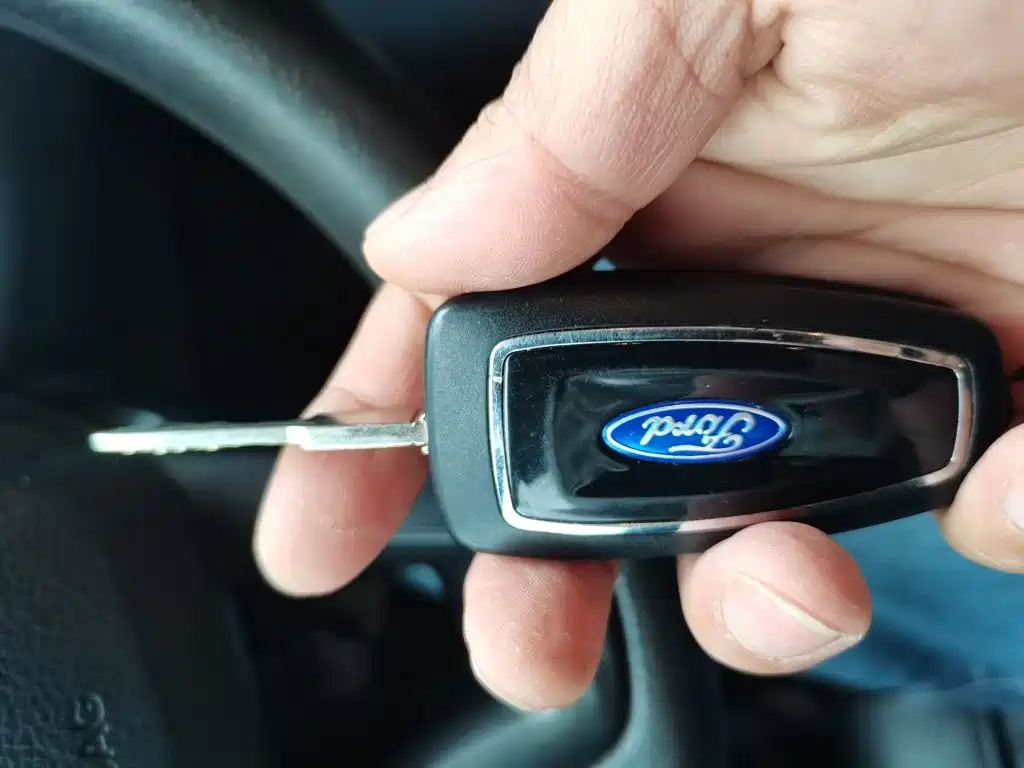 Ford Focus 2015 — фото 12
