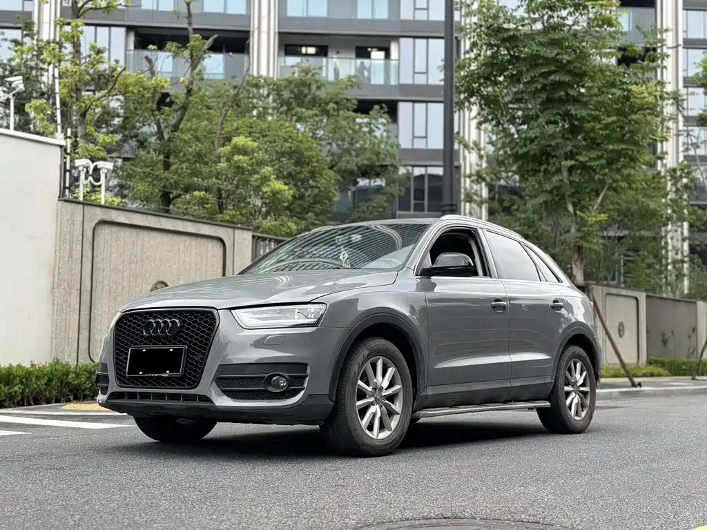 Audi Q3 2014
