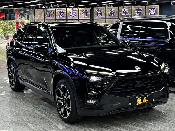 NIO ES8 2022