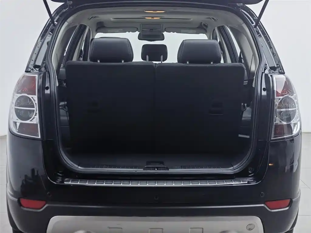 Chevrolet Captiva 2013 — фото 16