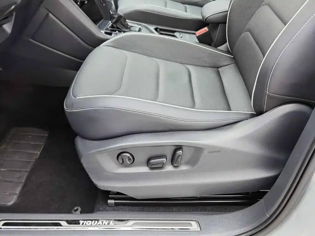Volkswagen Tiguan L 2017 — фото 20
