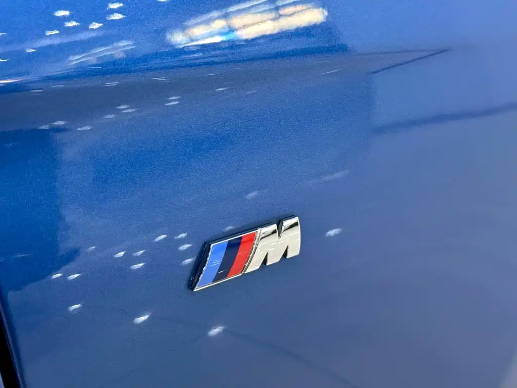 BMW 3 Series 2019 — фото 27