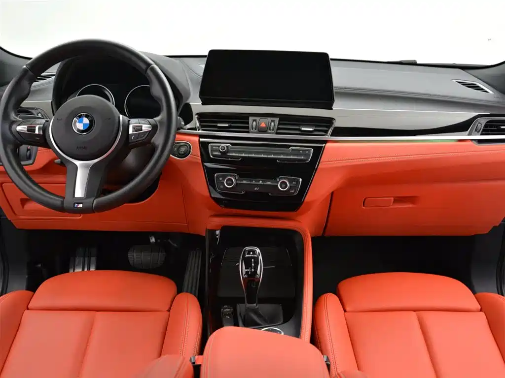 BMW X2 2023 — фото 10