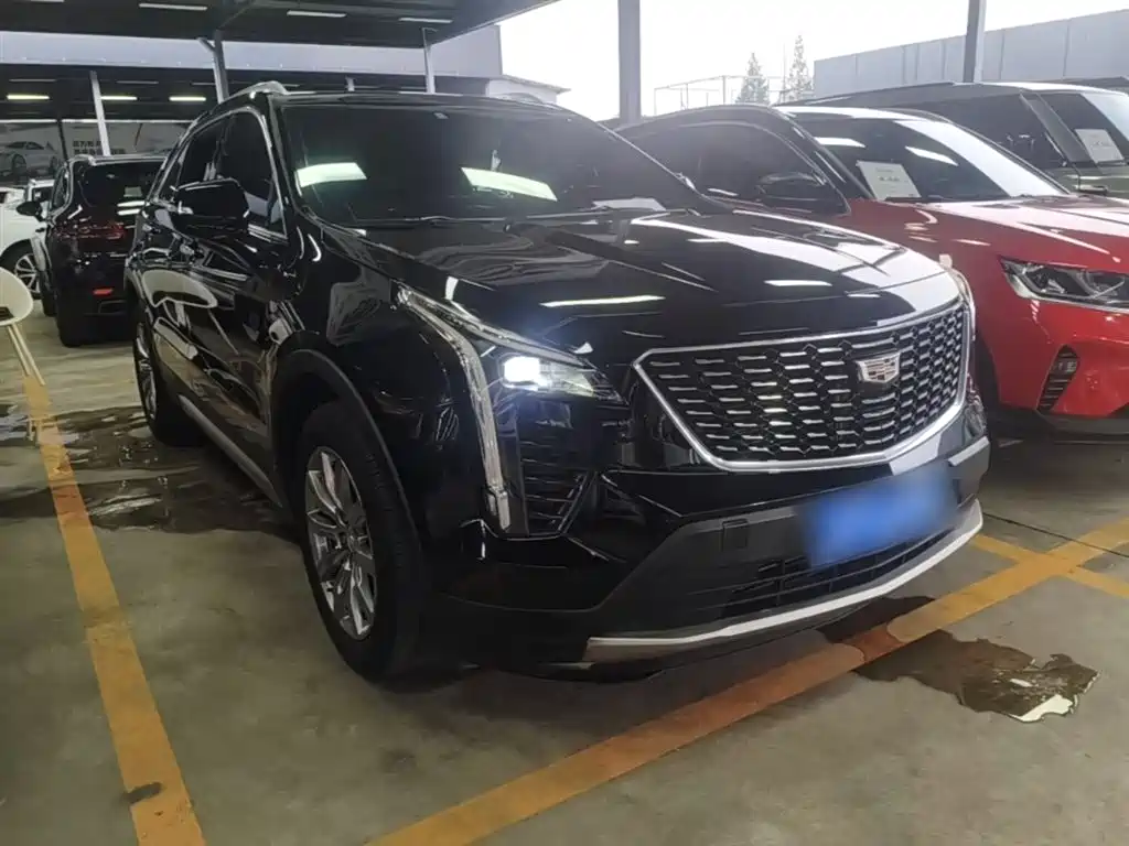Cadillac XT4 2021 — фото 4