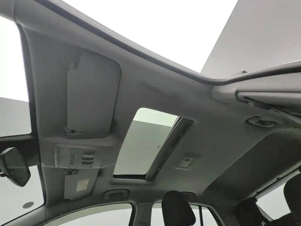 Chevrolet Trax 2017 — фото 14