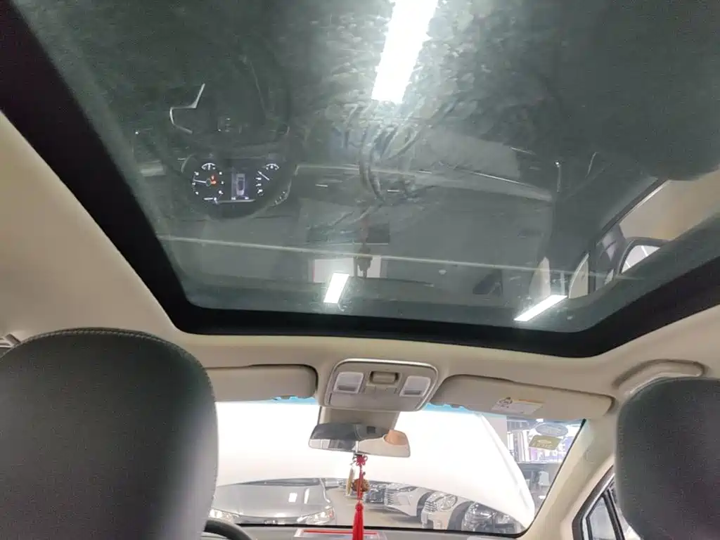 Geely Emgrand GS 2019 — фото 18