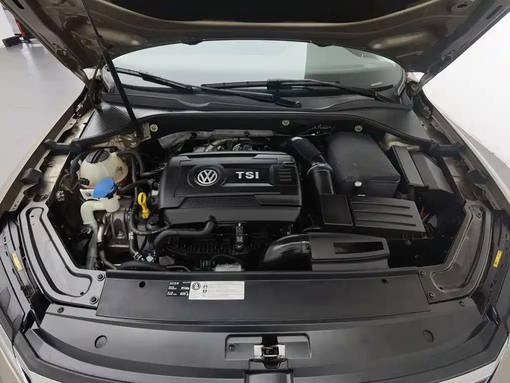 Volkswagen Passat 2018 — фото 6