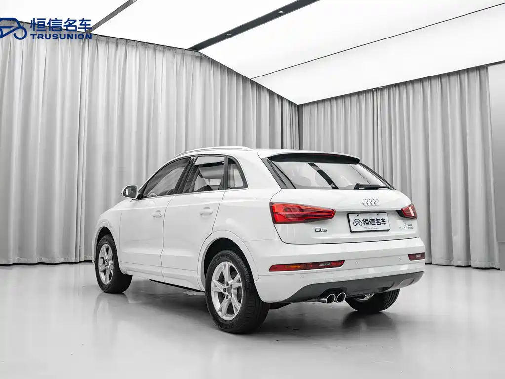 Audi Q3 2016 — фото 5