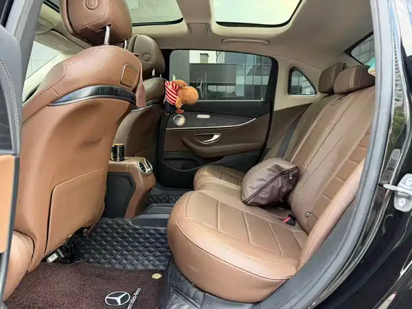 Mercedes-Benz E-Class 2019