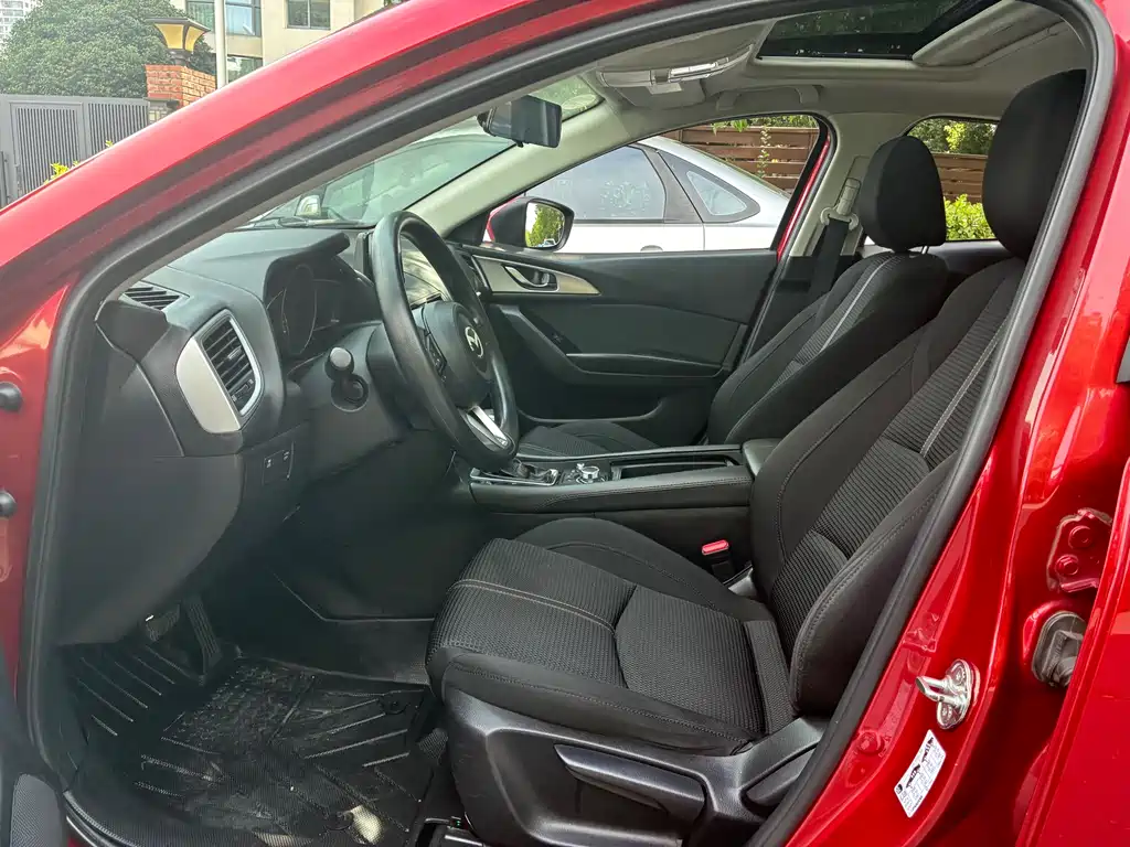Mazda 3 Axela 2017