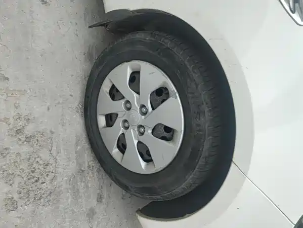 Kia K2 2012