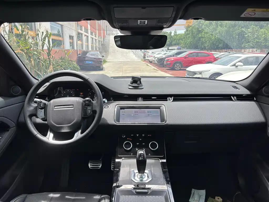 Land Rover Range Rover Evoque 2020 — фото 7