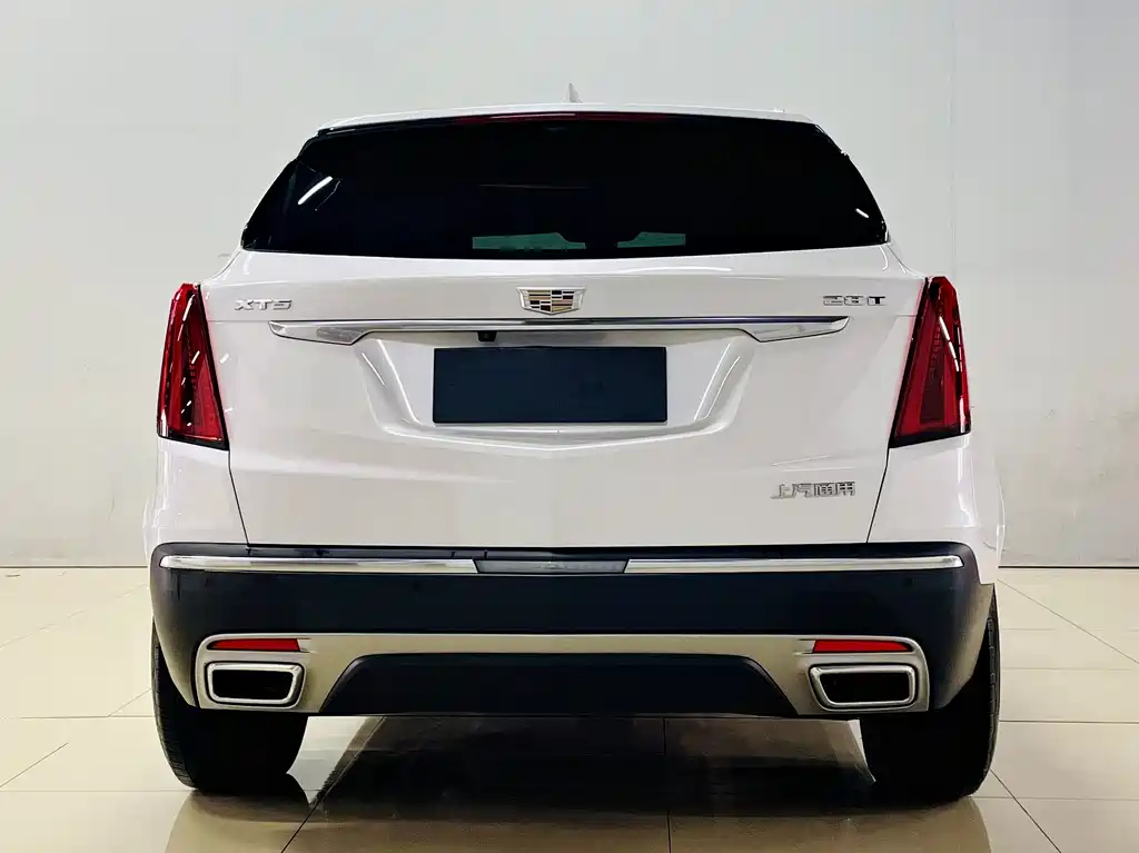 Cadillac XT5 2021 — фото 7