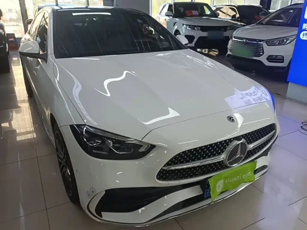 Mercedes-Benz C-Class 2022