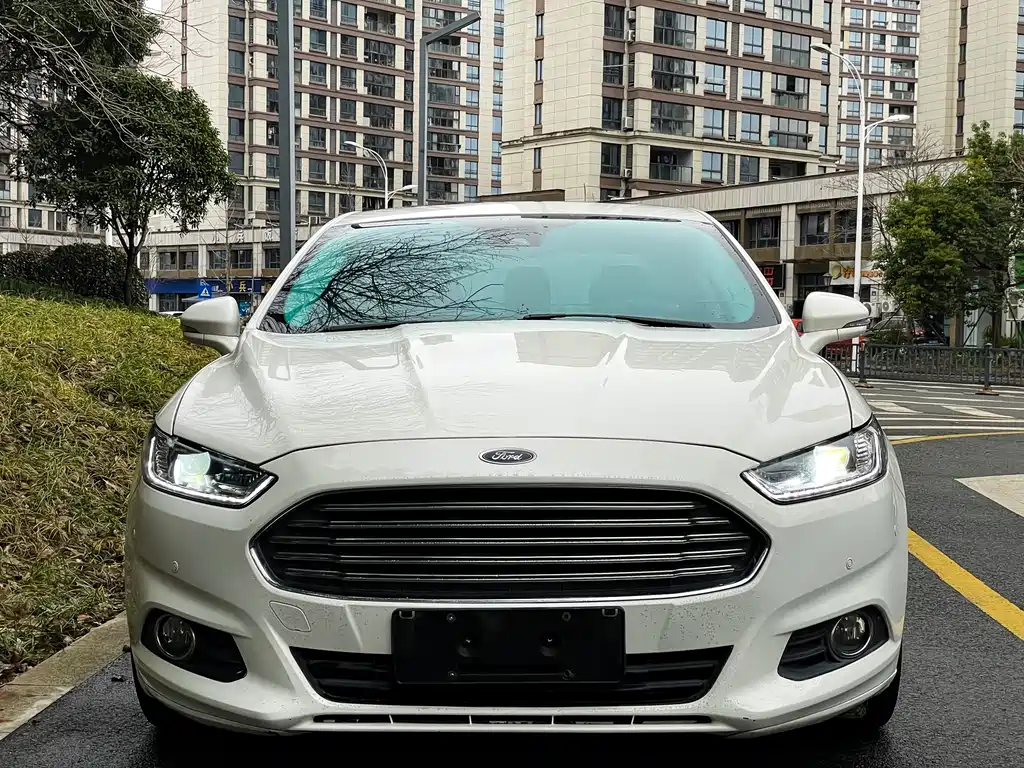 Ford Mondeo 2016 — фото 1