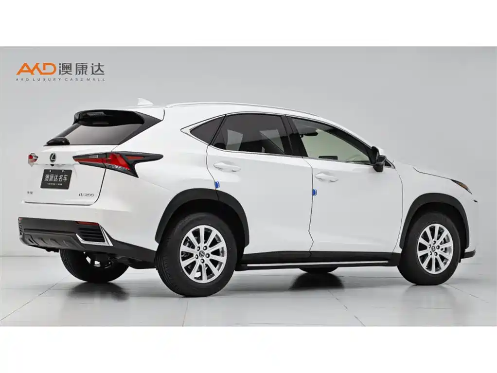 Lexus NX 2018 — фото 3
