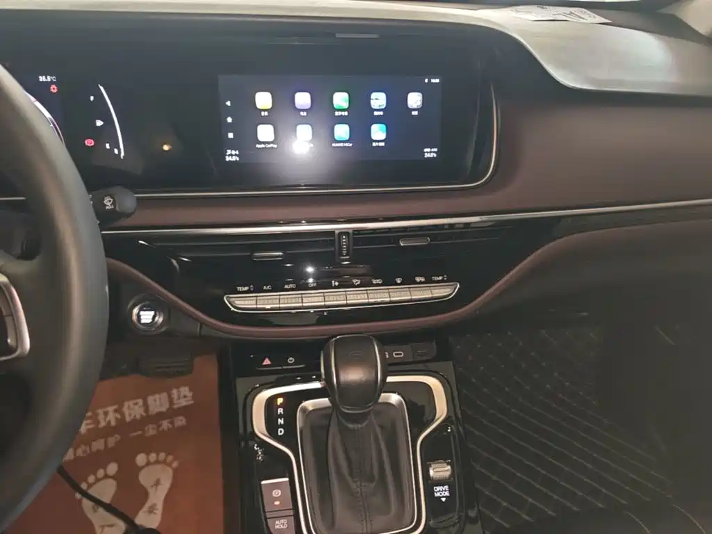 GAC Trumpchi M6 2024 — фото 13