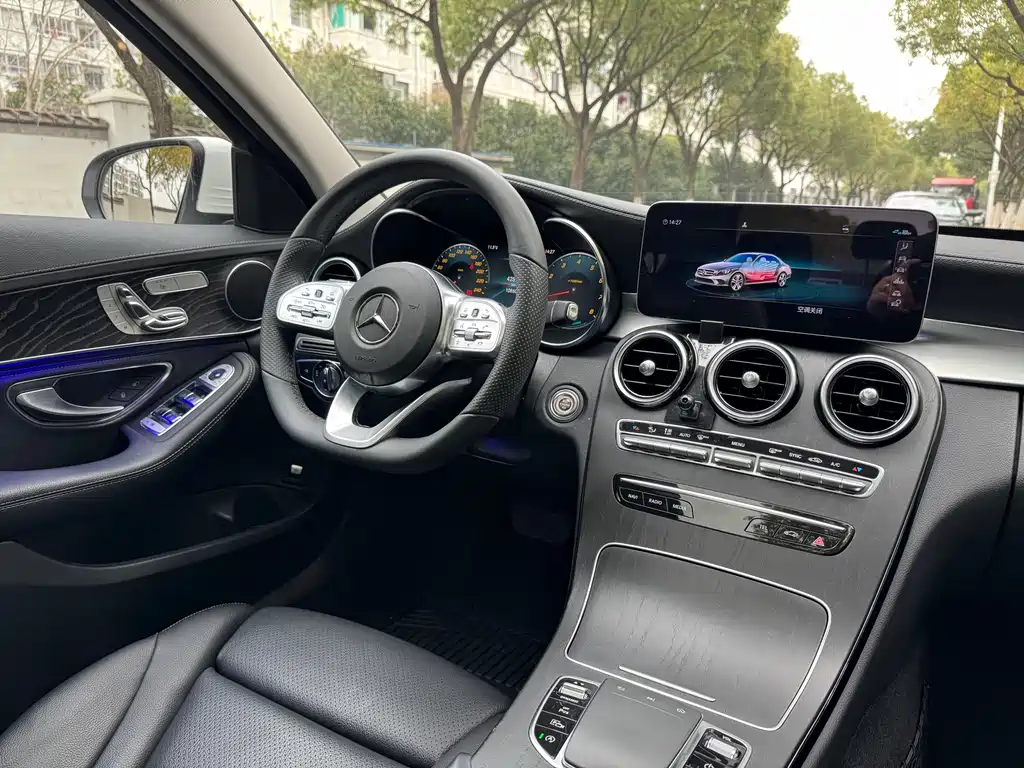 Mercedes-Benz C-Class 2020 — фото 13