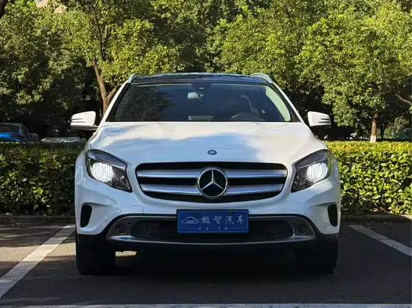 Mercedes-Benz GLA 2017