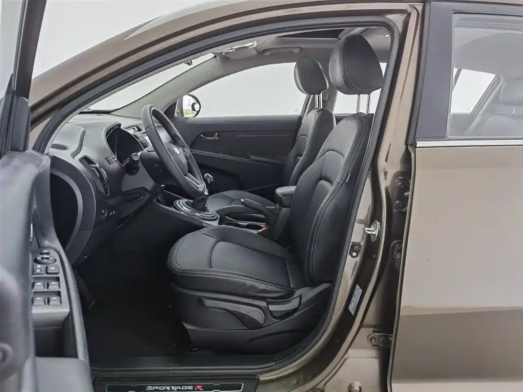 Kia Sportage 2013 — фото 10