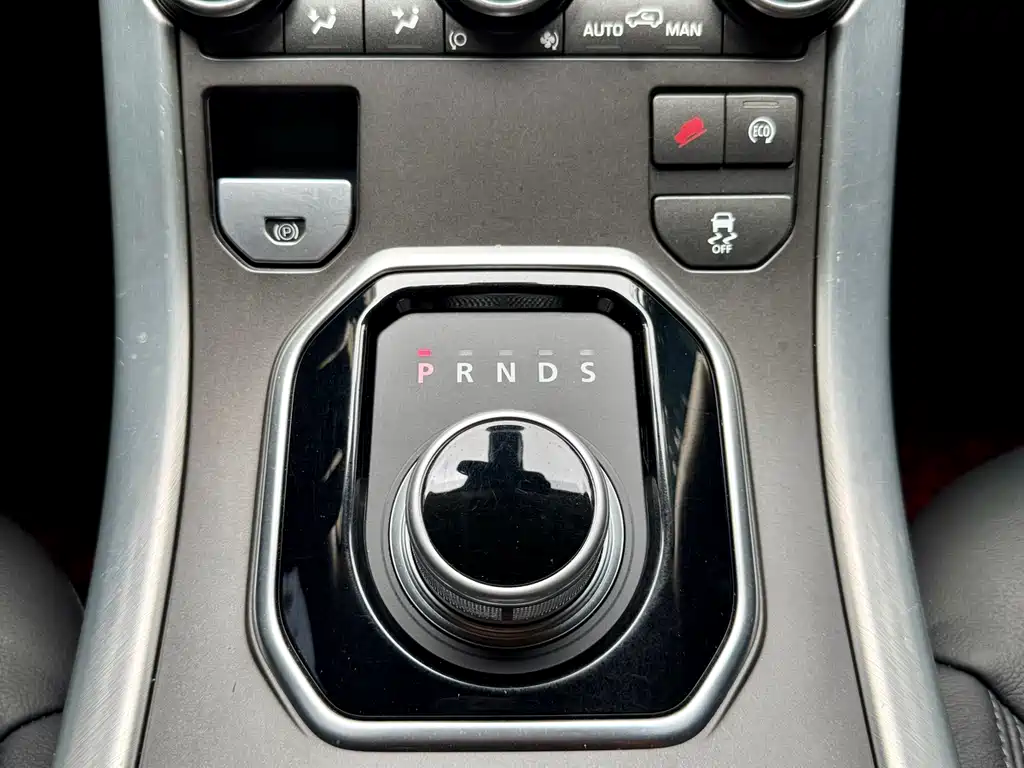 Land Rover Evoque 2016 — фото 18