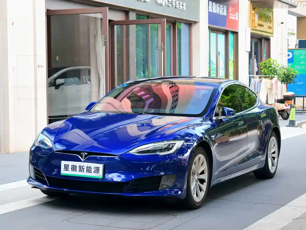 Tesla Model S 2018
