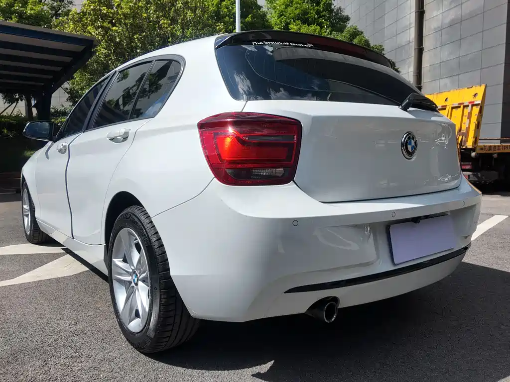 BMW 1 Series 2014 — фото 21
