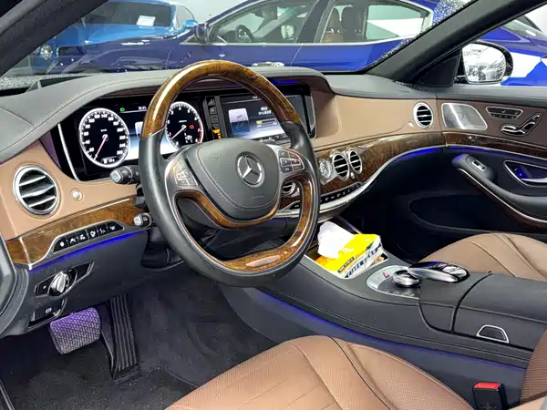 Mercedes-Benz S-Class 2014