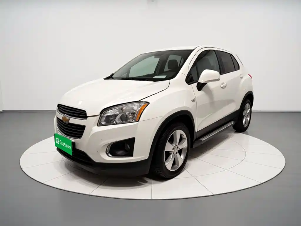 Chevrolet Trax 2015 — фото 1
