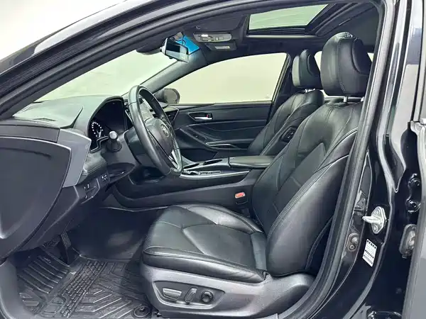 Toyota Avalon 2022