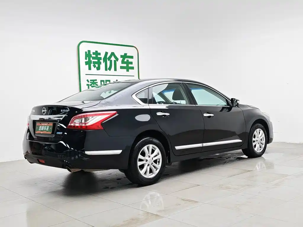 Nissan Teana 2015