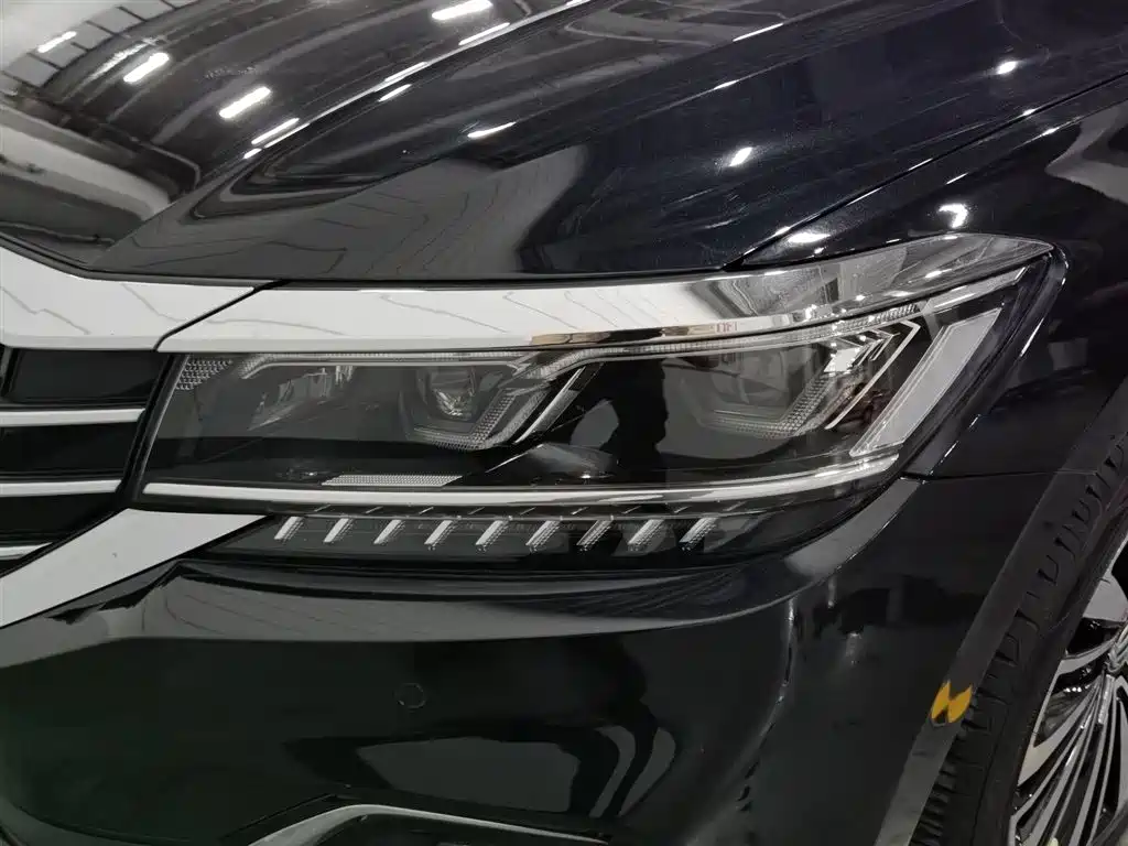 Volkswagen Passat 2019 — фото 7
