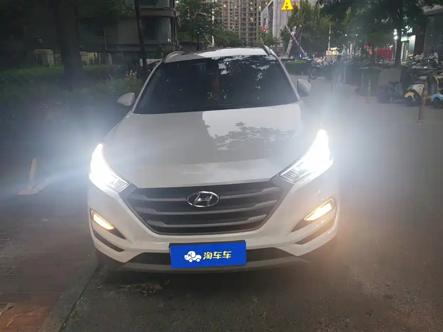 Hyundai Tucson 2017 — фото 2