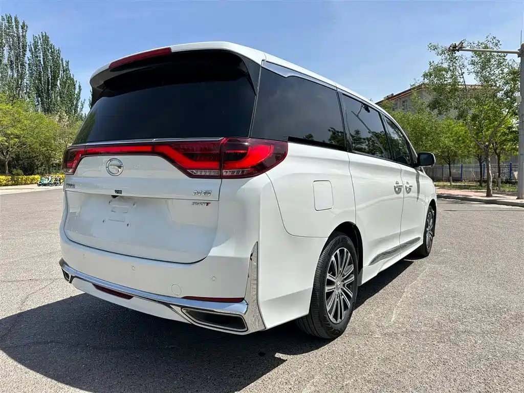 GAC Motor Trumpchi M8 2022 — фото 4