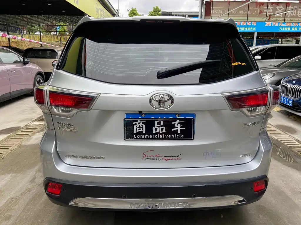 Toyota Highlander 2017 — фото 15