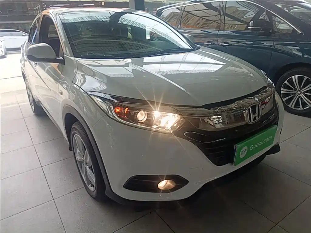 Honda Vezel 2021 — фото 4
