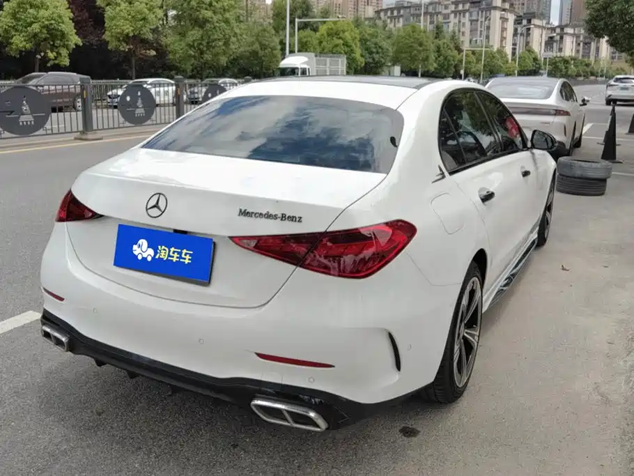 Mercedes-Benz C-Class 2022